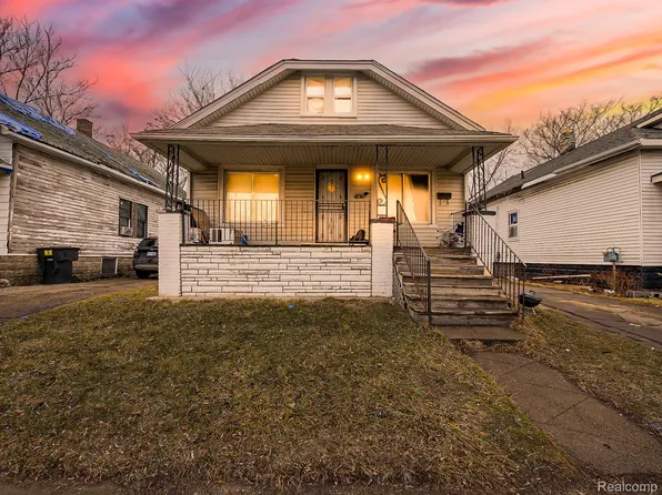 12675 August St, Detroit, MI 48205