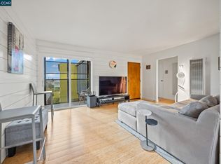 2327 10th St APT 4, Berkeley, CA 94710