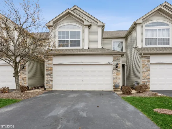 2341 Summerlin Dr, Aurora, IL 60503