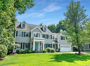 112 Orchard Dr, New Canaan, CT 06840