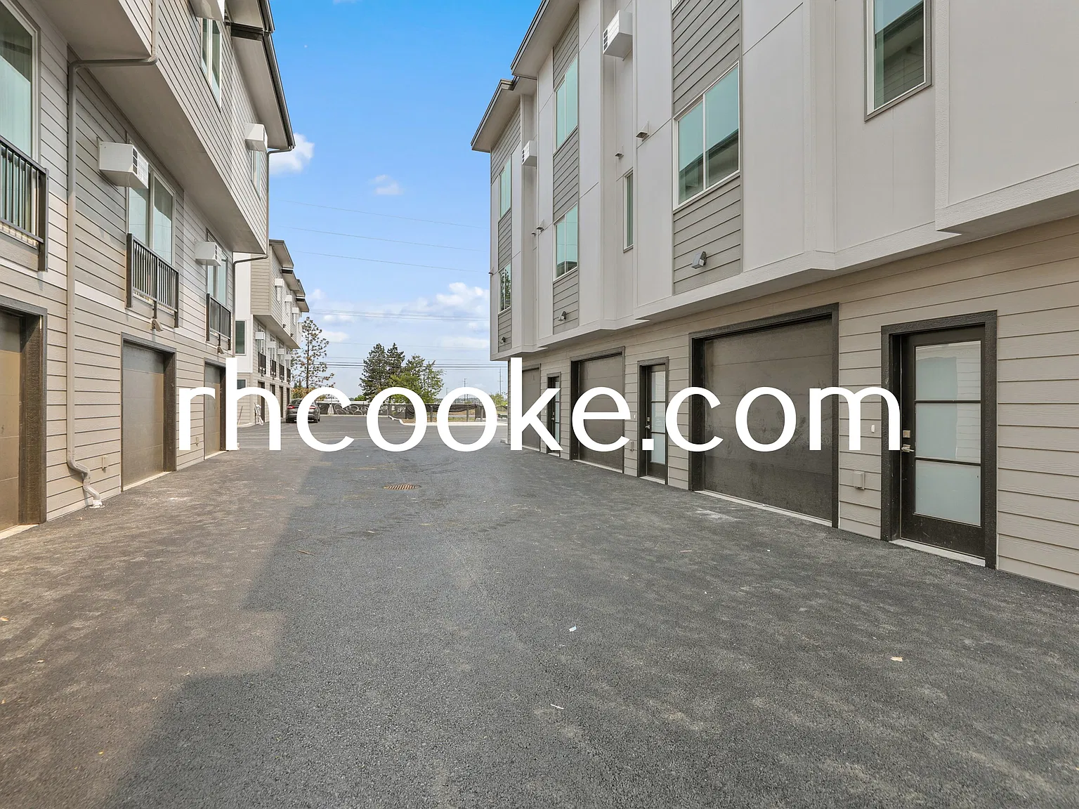 2 bed, 1355 sqft, $1,750 — Photo 1