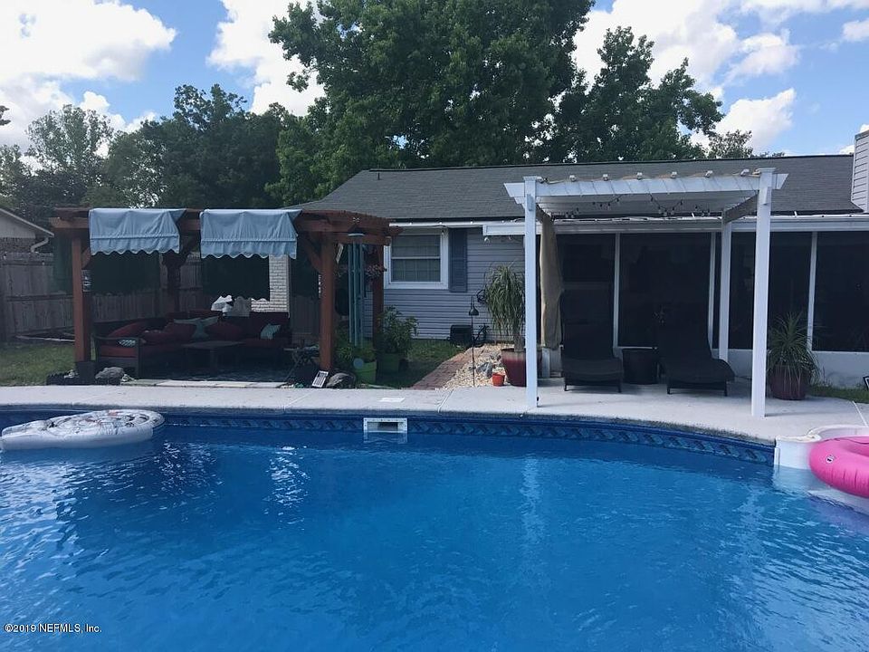 1st image of 2199 Constitution Dr