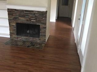 2762 Parkchester Dr, Arlington, TX 76015
