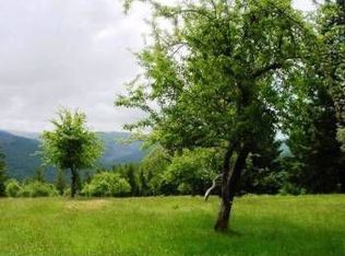 23865 Bull Gulch Rd, Brookings, OR 97415