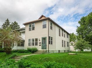 2514 30th Ave S, Minneapolis, MN 55406