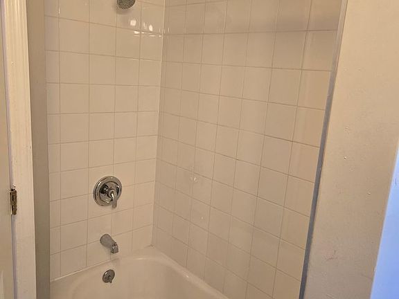3rd image of 134-136 S Union St #3