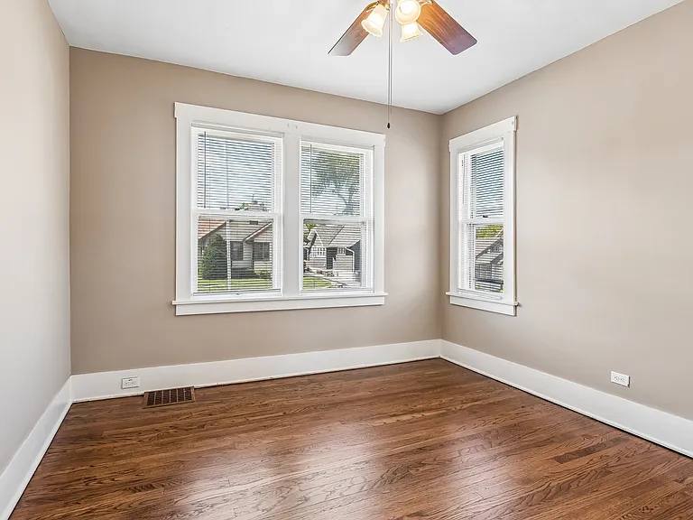 2524 Vane St — Photo 15
