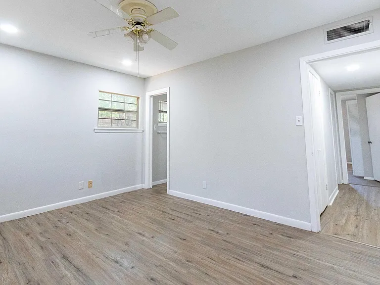 1608 Norman St — Photo 22