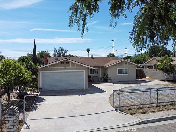 3rd image of 11272 Doverwood Dr