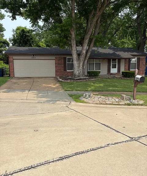 1283 Clanfield Dr — Photo 8