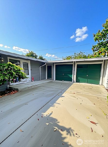 2nd image of 8116 79th Street SW