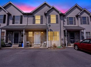 450 Hoch Rd, Blandon, PA 19510