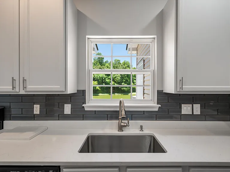 112 Black River Dr — Photo 12
