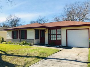 201 Danubina St, Baytown, TX 77520