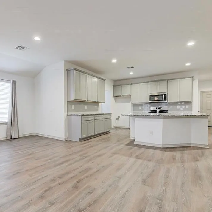 Building Photo - 14500 Gravity Falls Ln