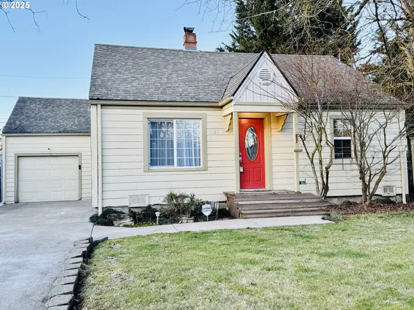 1522 B St, Springfield, OR 97477