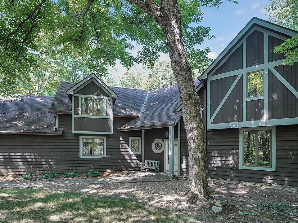 1st image of 333 Fern Hill Dr