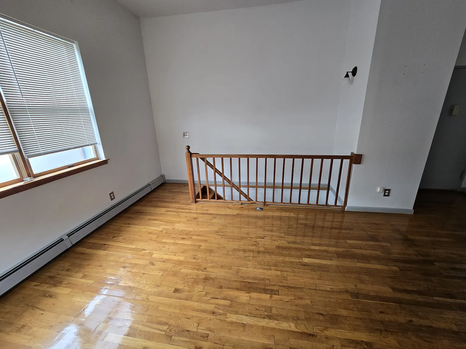 15 Hunns lake Rd — Photo 4