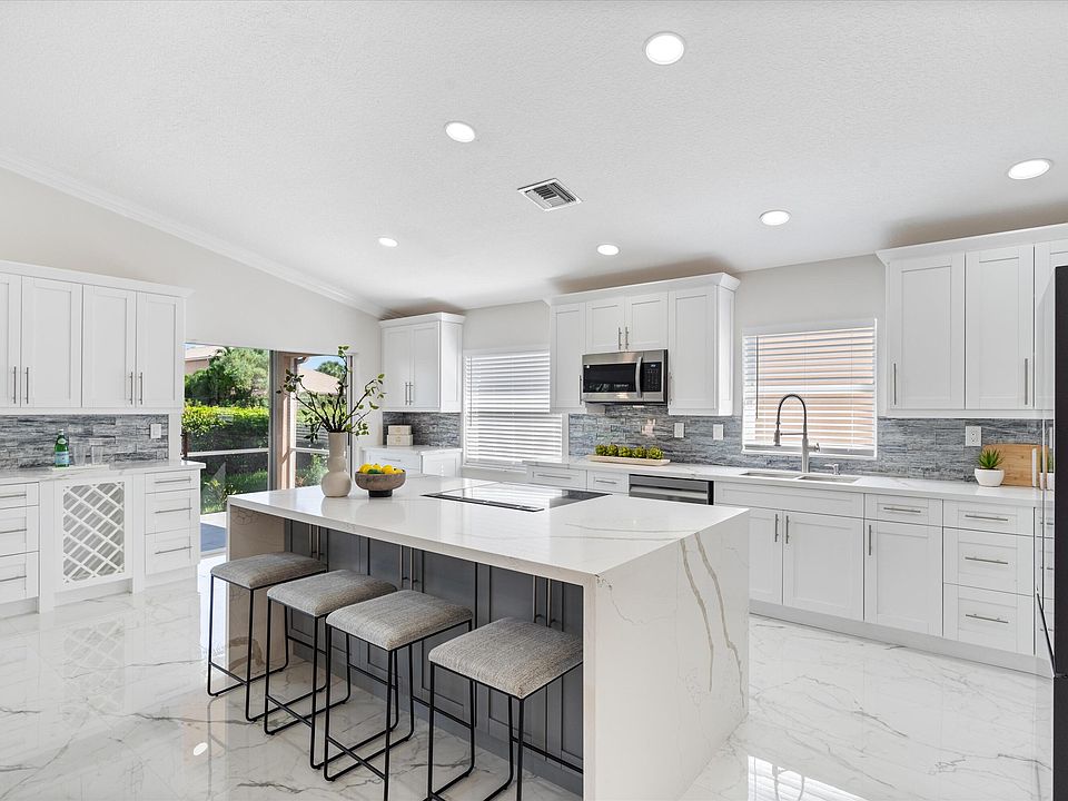 1st image of 7127 Lombardy Street