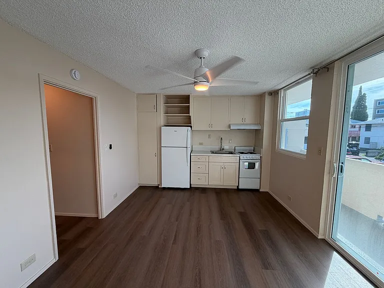 1650 Stillman Ln — Photo 12