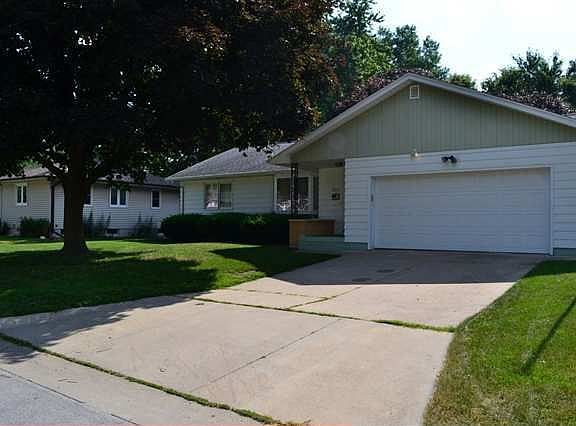 2nd image of 2543 Saratoga Dr