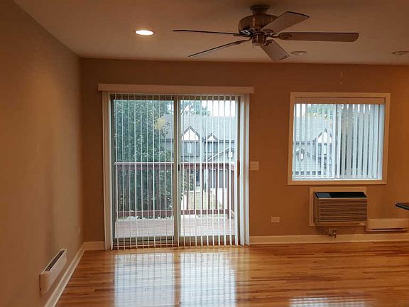 3rd image of 717 Strom Dr APT 3D