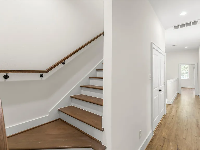 1810 Palmetto Landing Ct — Photo 14