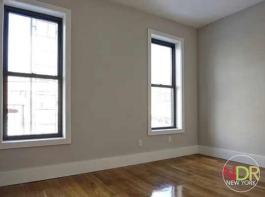 Rented by Next Door Realty NYC | media 9