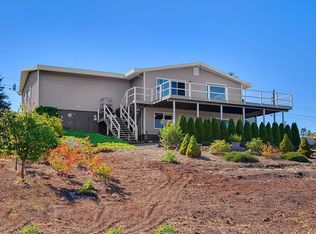 1279 Terrace Pl, Camano Island, WA 98282
