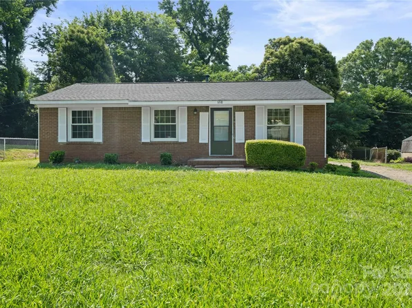 1218 Milan Rd, Charlotte, NC 28216