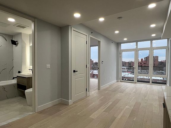 5th image of 147 Saint Northern Blvd Floor 5