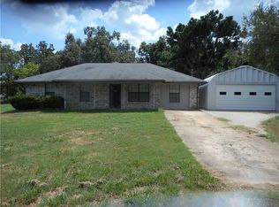 145 Comanche Cir, Paris, TX 75462