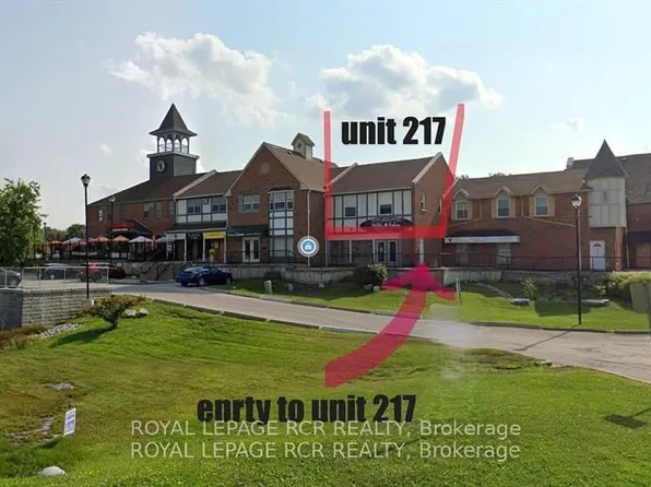 2 Orchard Heights Blvd, Aurora, ON