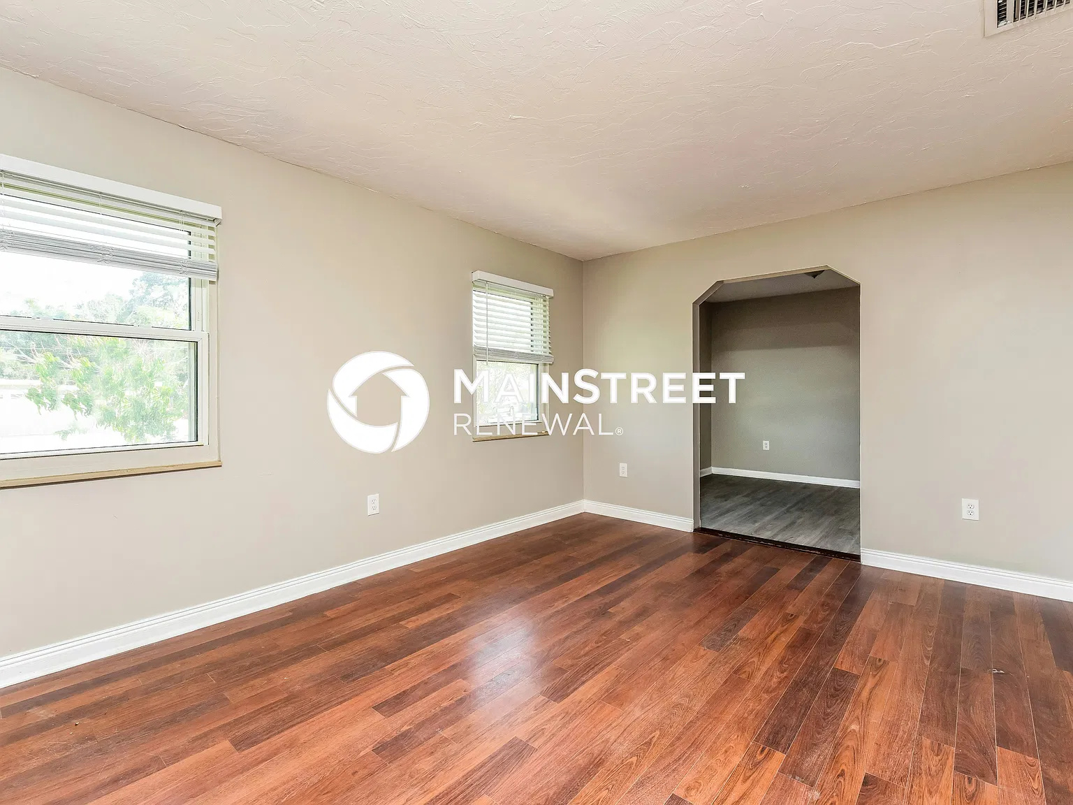 507 67th Avenue Drive West — Photo 2