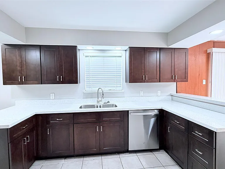 11119 Atwell Dr — Photo 8