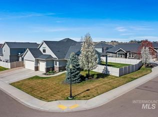11592 W Shortcreek St, Star, ID 83669