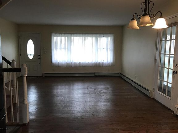 2nd image of 204 Dennis Dr