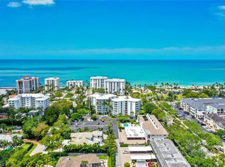 1300 Gulf Shore Blvd N APT 109, Naples, FL 34102