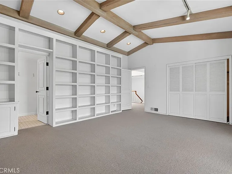 501 Morning Star Ln — Photo 23