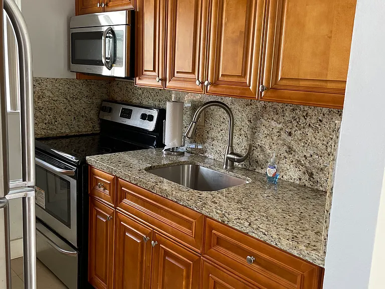 8531 Harding Ave #5 — Photo 8