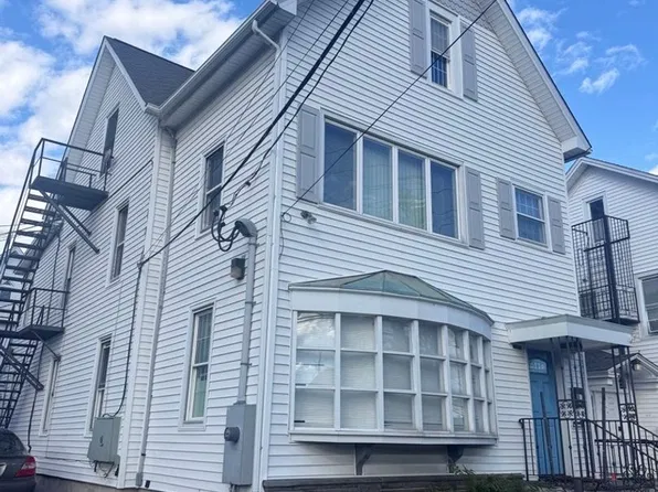 77 West St, Danbury, CT 06810