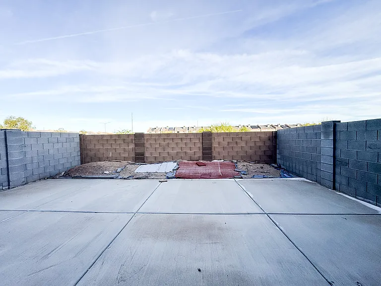 7282 E 38th Ln — Photo 26