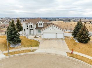 811 Saddle Ridge Rd, City Of Bismarck, ND 58503