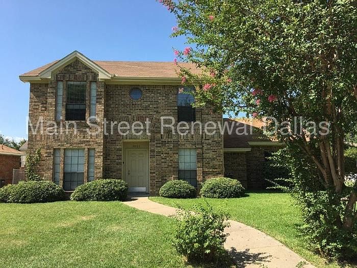 1st image of 8021 Cornell Dr