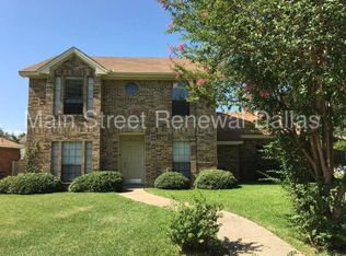 8021 Cornell Dr, Rowlett, TX 75088