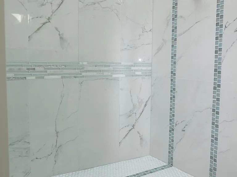 8406 Woodford Ct — Photo 30