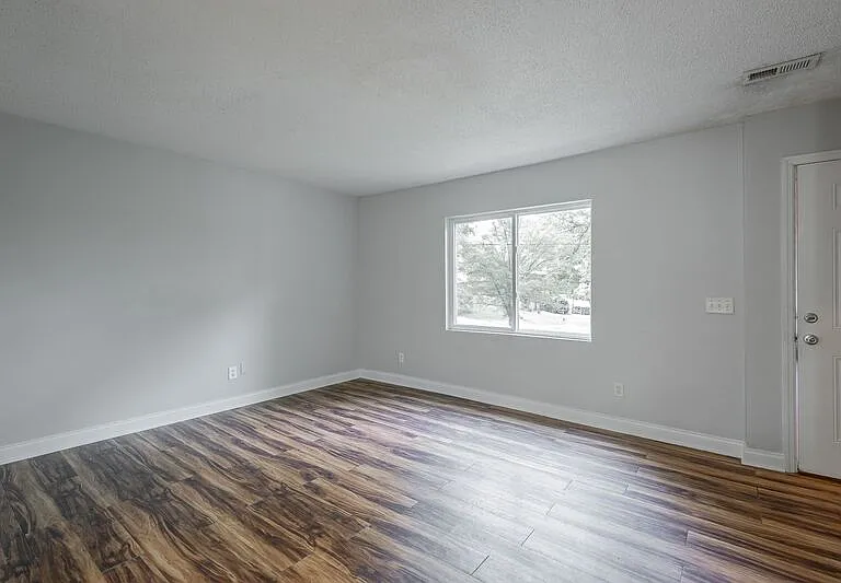 6876 Beulah Dr — Photo 7