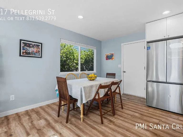 917 Pellegrini St — Photo 16