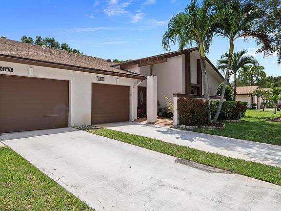 2nd image of 6167 Elsinore Circle