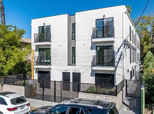 4517 Kingswell Ave #305, Los Angeles, CA 90027